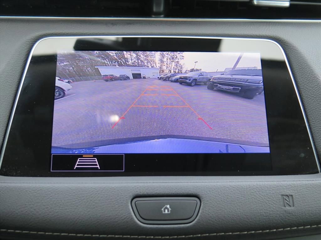 Used 2020 Cadillac XT4 Premium Luxury w/ Cold Weather Package image 15