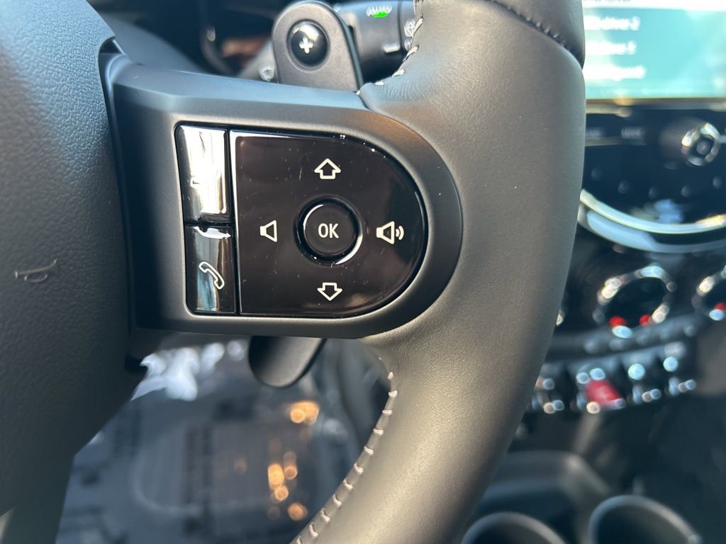 Used 2024 MINI Cooper S image 18