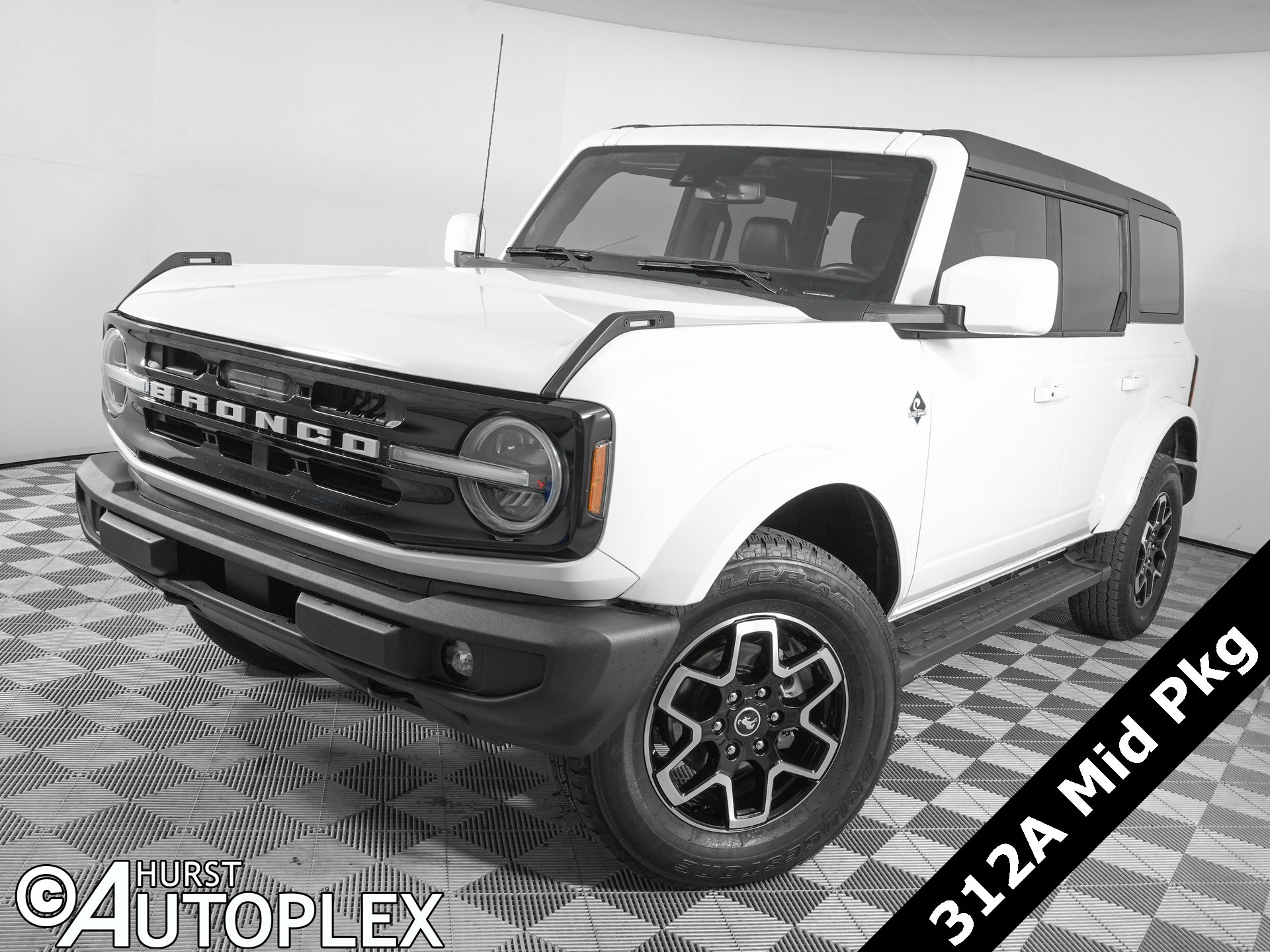 Used 2024 Ford Bronco Outer Banks