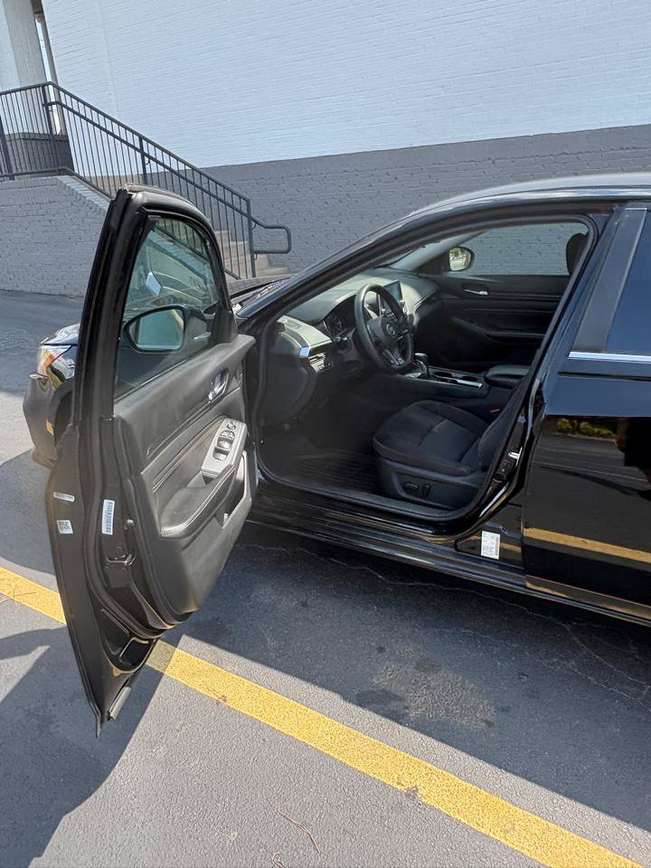 Used 2020 Nissan Altima 2.5 S FWD image 7