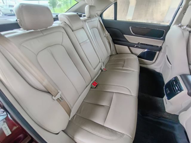 Used 2017 Lincoln Continental Select w/ Climate Package AWD/4WD image 66