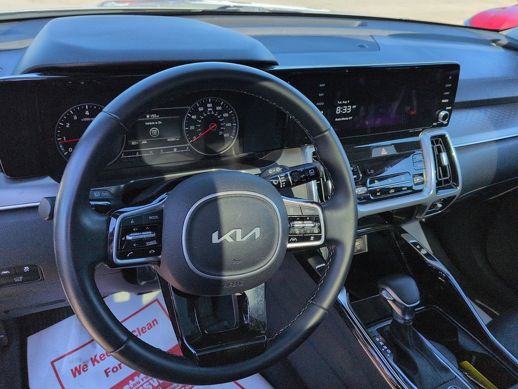 Certified 2022 Kia Sorento SX FWD image 9