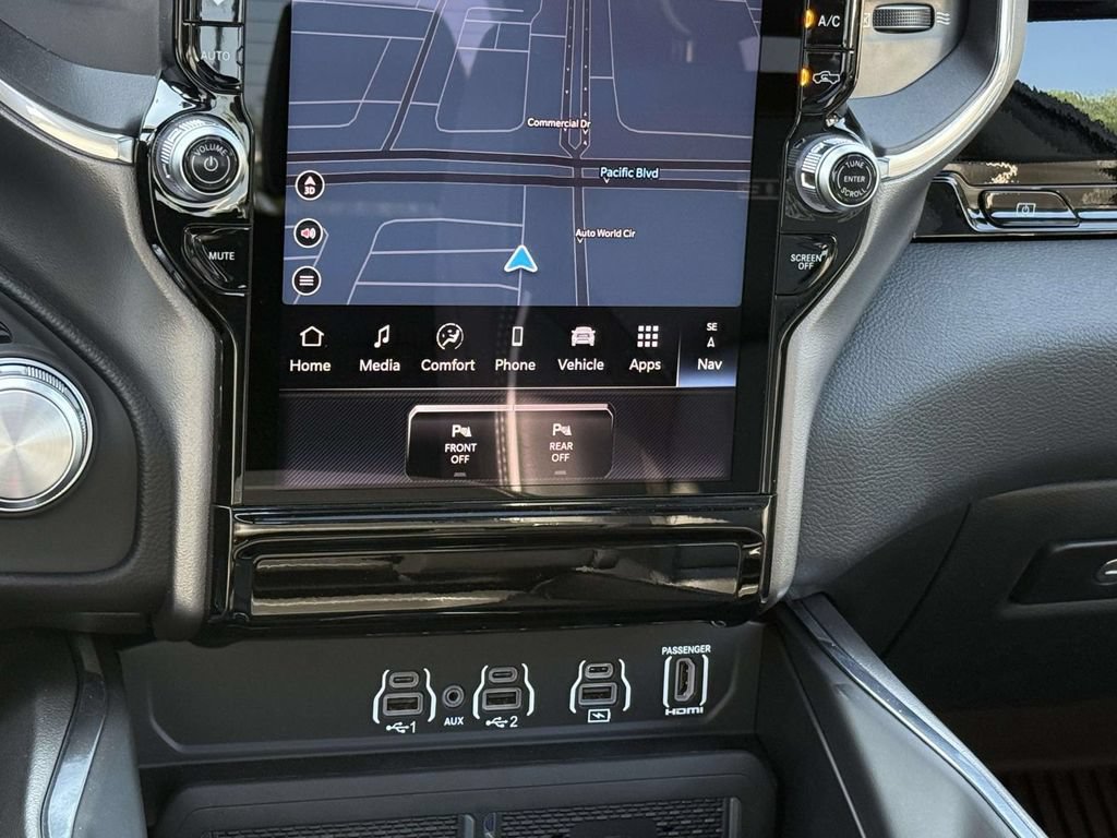 New 2026 RAM 1500 Laramie AWD/4WD image 21