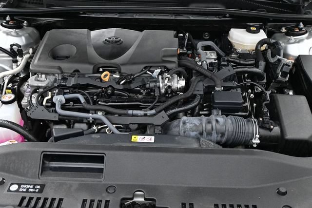 Used 2025 Toyota Camry LE FWD image 40