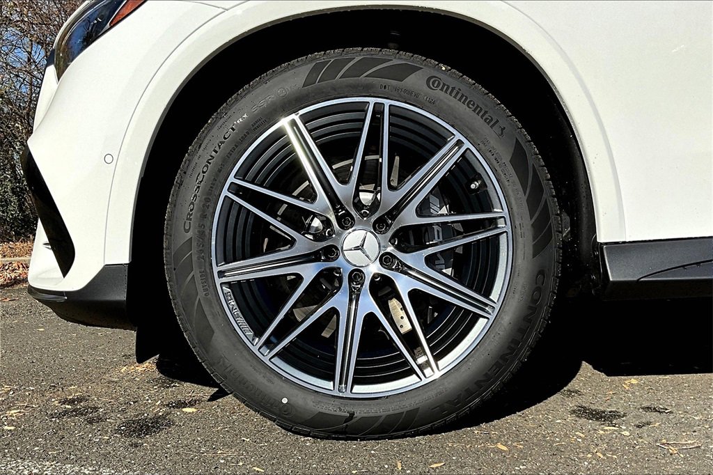 New 2025 Mercedes-Benz GLC 63 AMG S image 12