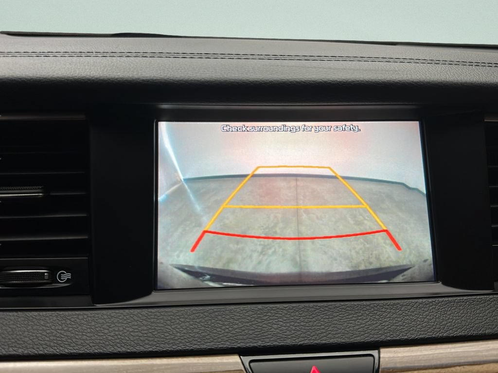 Used 2017 Kia Cadenza Premium FWD image 27
