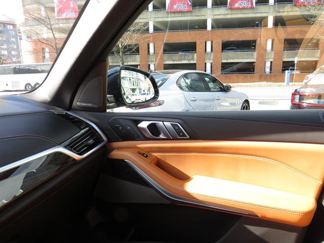 Used 2023 BMW X5 xDrive45e w/ Luxury Seating Package image 18