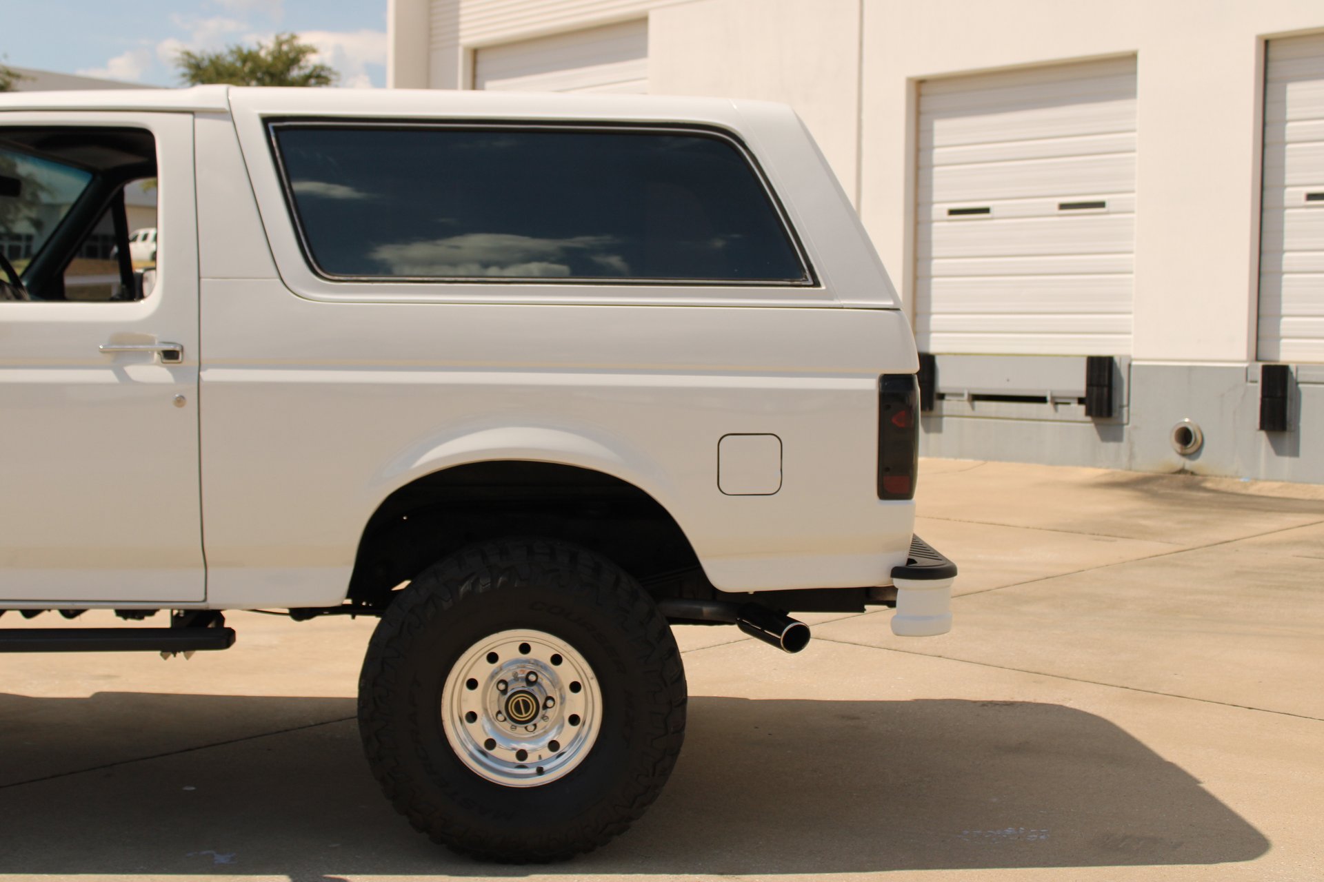 Used 1993 Ford Bronco XLT AWD/4WD image 29