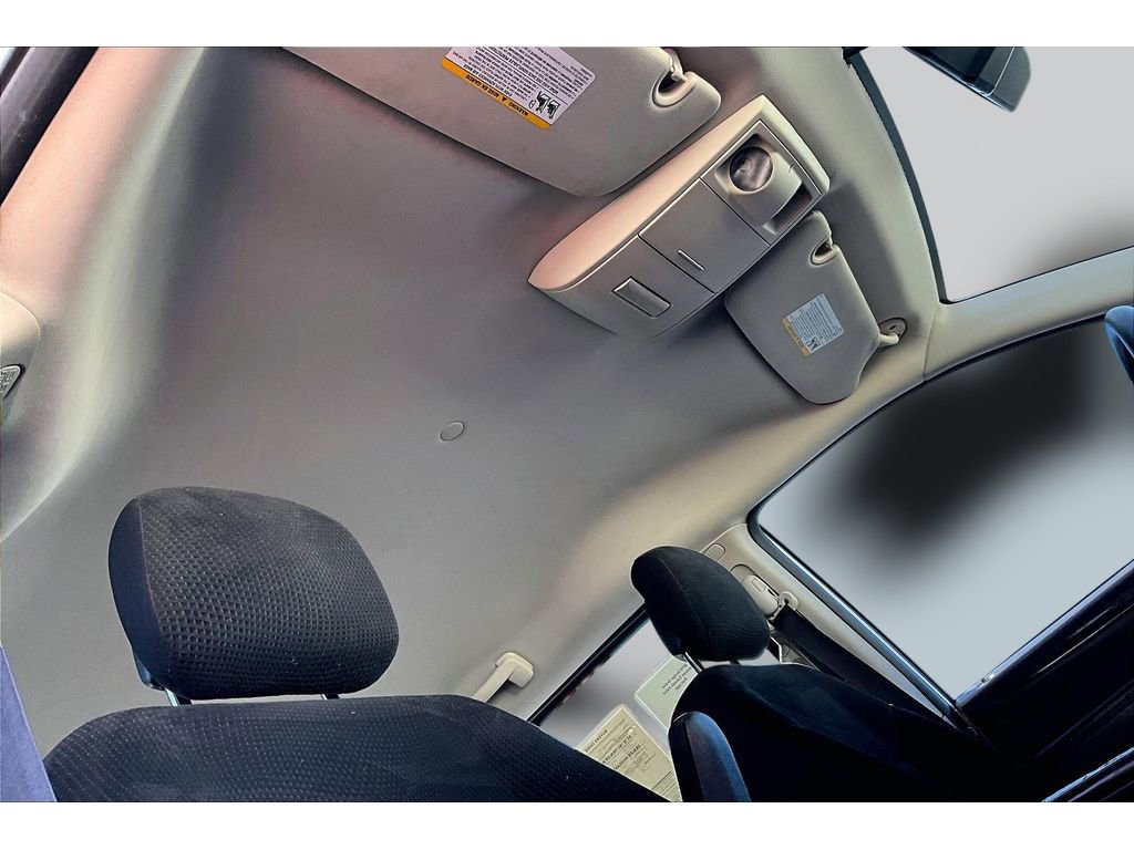 Used 2018 Dodge Grand Caravan w/ UConnect Hands-Free Group image 17