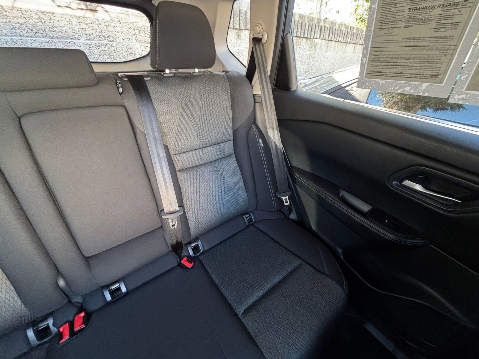 Used 2024 Nissan Rogue SV image 37