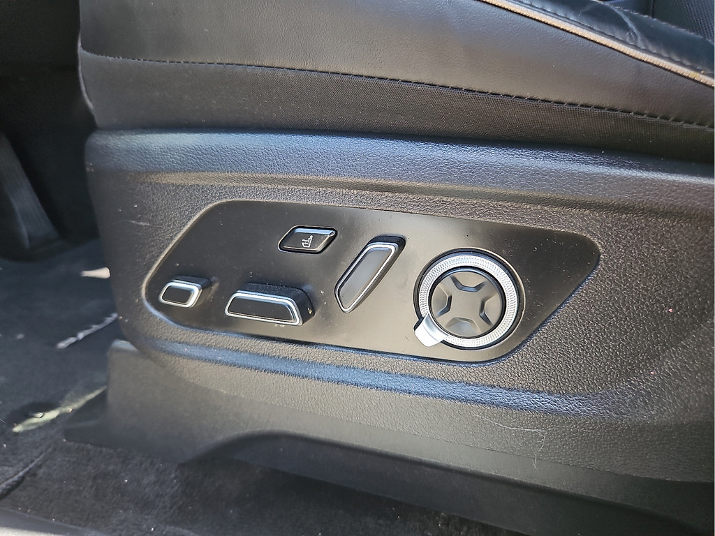 Used 2024 Hyundai Palisade Calligraphy AWD/4WD image 14