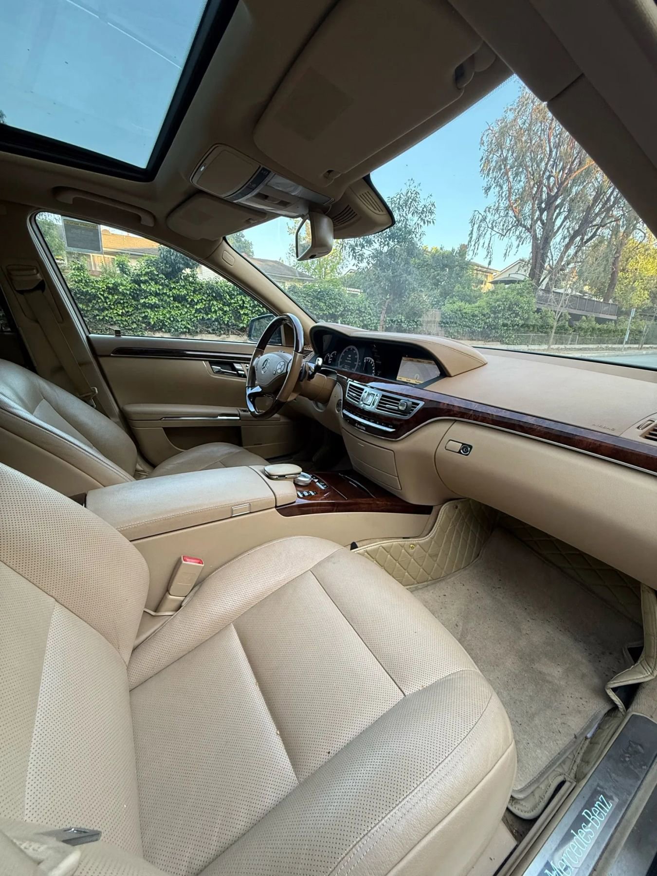 Used 2012 Mercedes-Benz S 550 4MATIC image 32