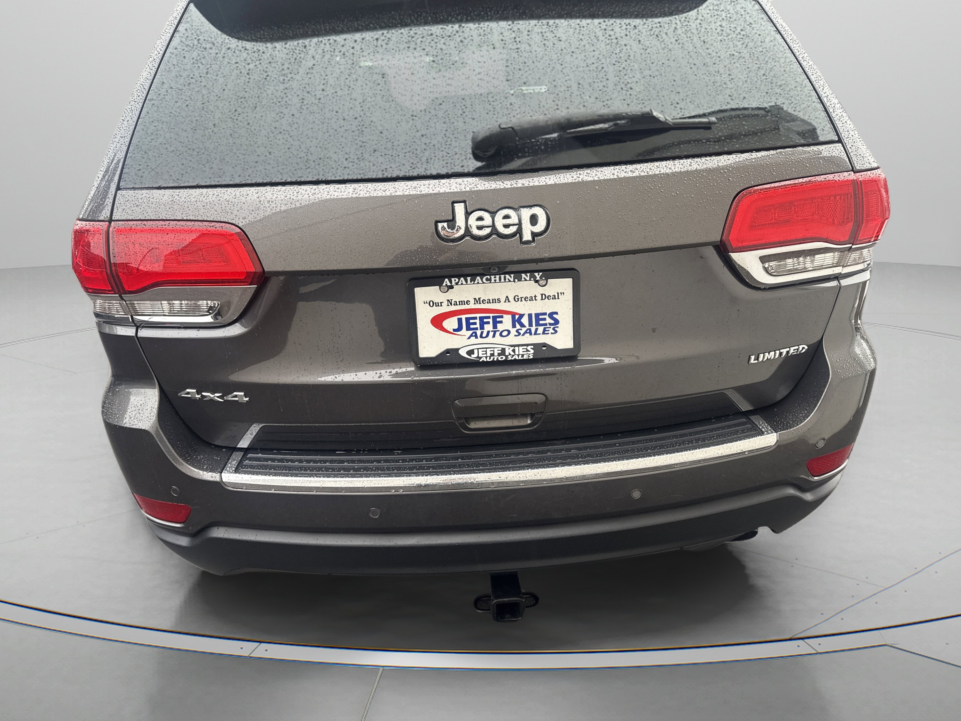 Used 2017 Jeep Grand Cherokee Limited image 6