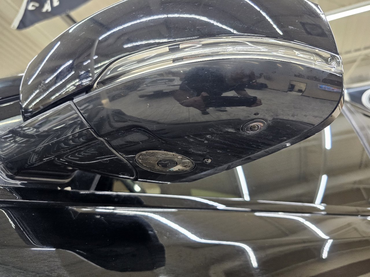 Used 2017 Land Rover Range Rover Sport SVR image 12