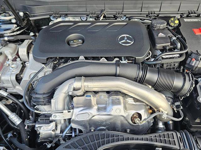 Used 2026 Mercedes-Benz GLB 250 image 16