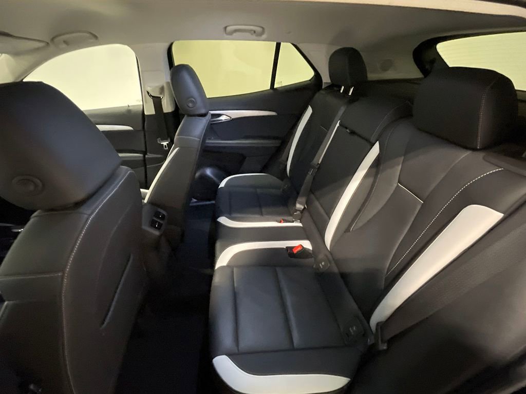Used 2025 Buick Envision Sport Touring image 21
