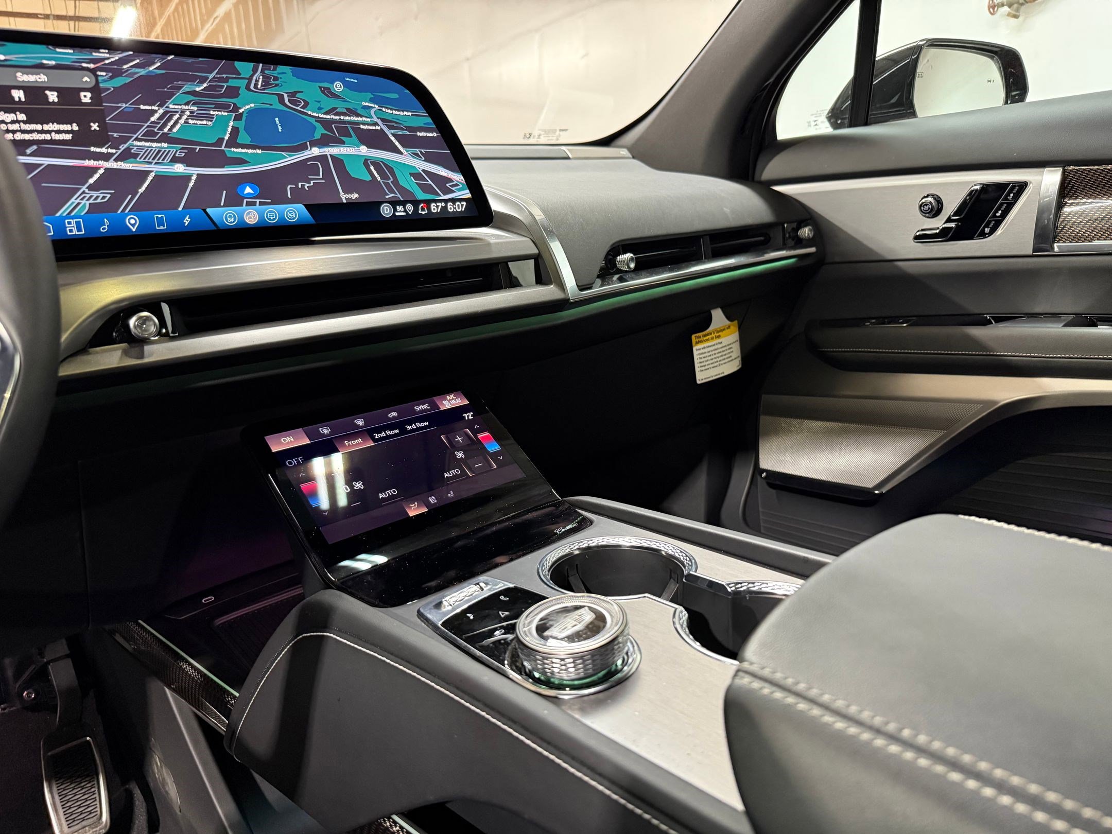 New 2026 Cadillac Vistiq Sport image 31