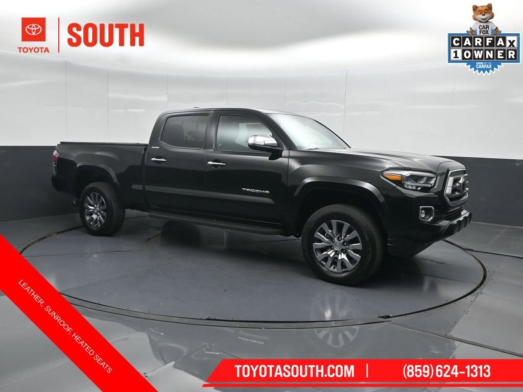 Used 2023 Toyota Tacoma Limited AWD/4WD image 4