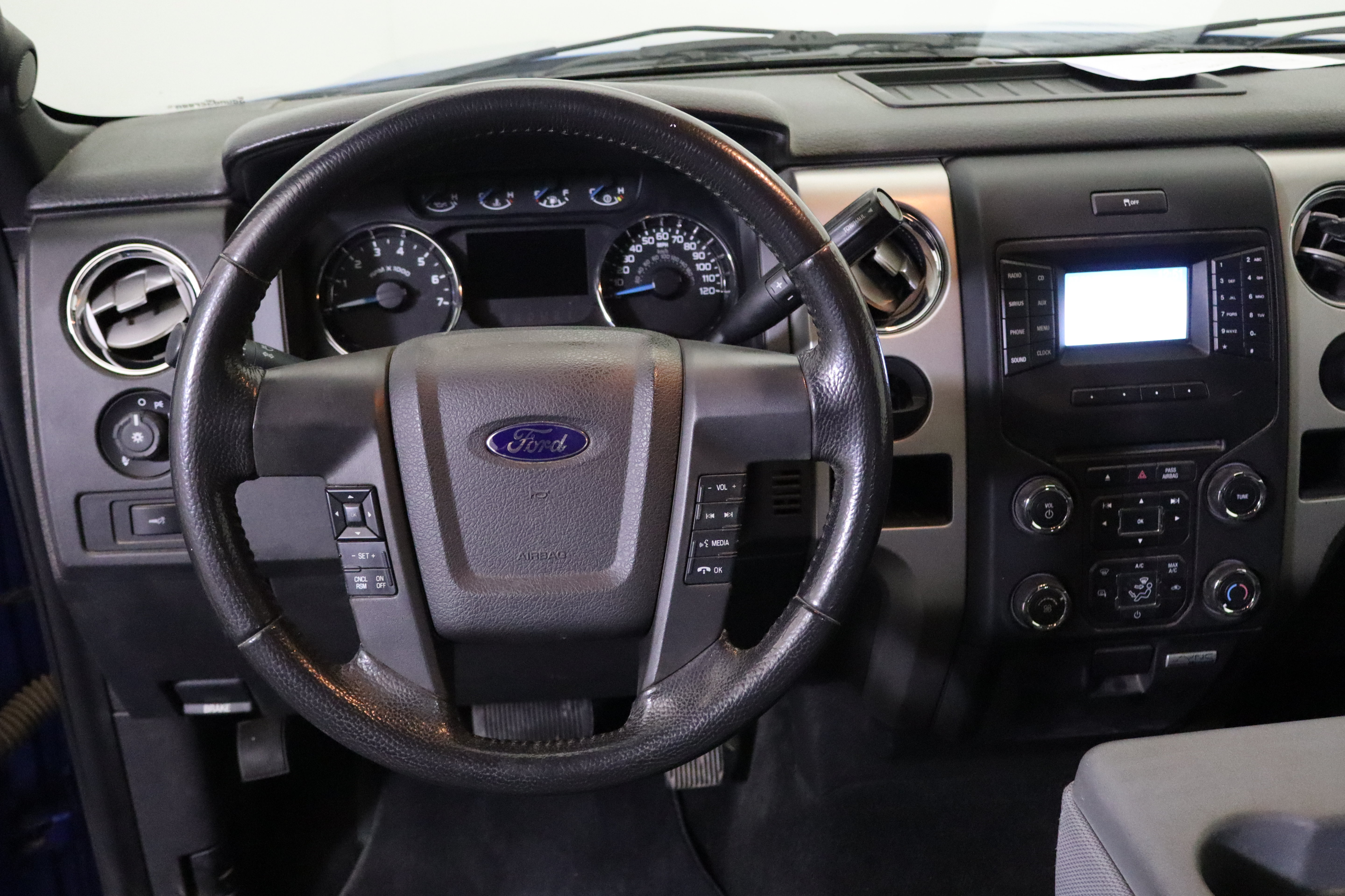 Used 2013 Ford F150 XLT w/ XLT Chrome Pkg RWD image 17