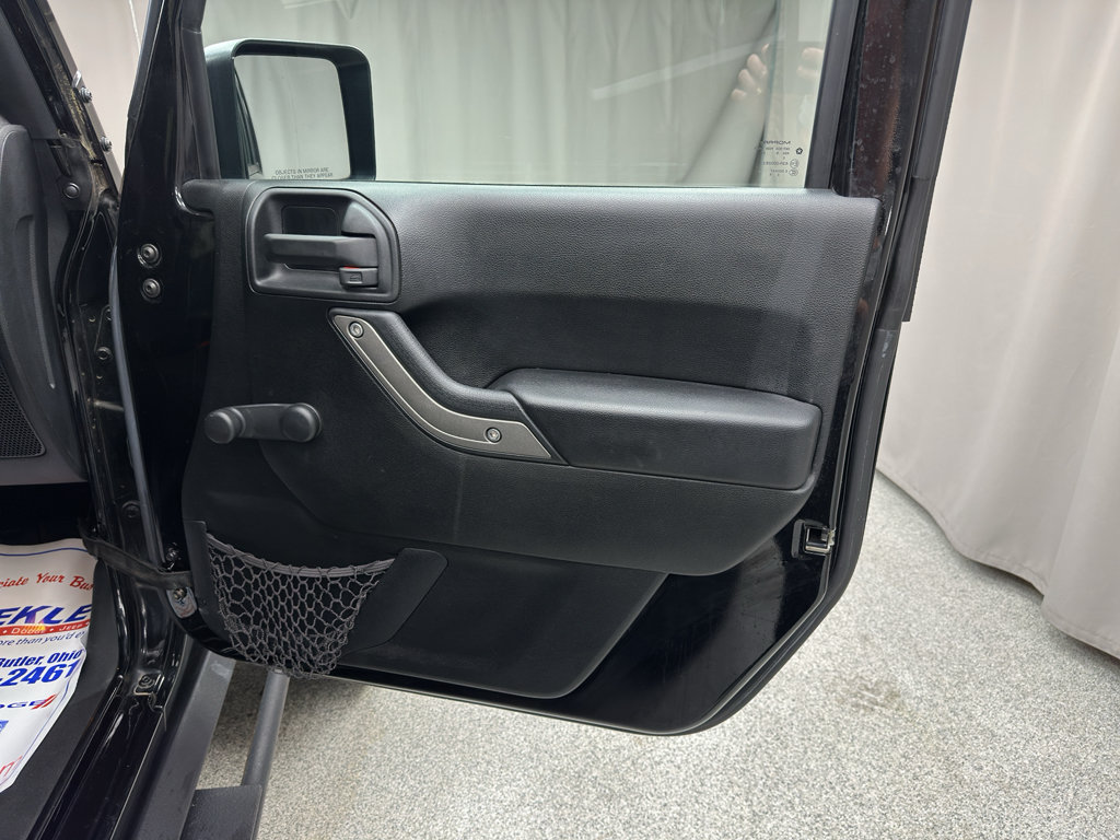 Used 2016 Jeep Wrangler Sport w/ Quick Order Package 23S AWD/4WD image 13