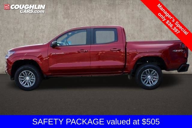Used 2024 Chevrolet Colorado LT w/ LT Convenience Package AWD/4WD image 2
