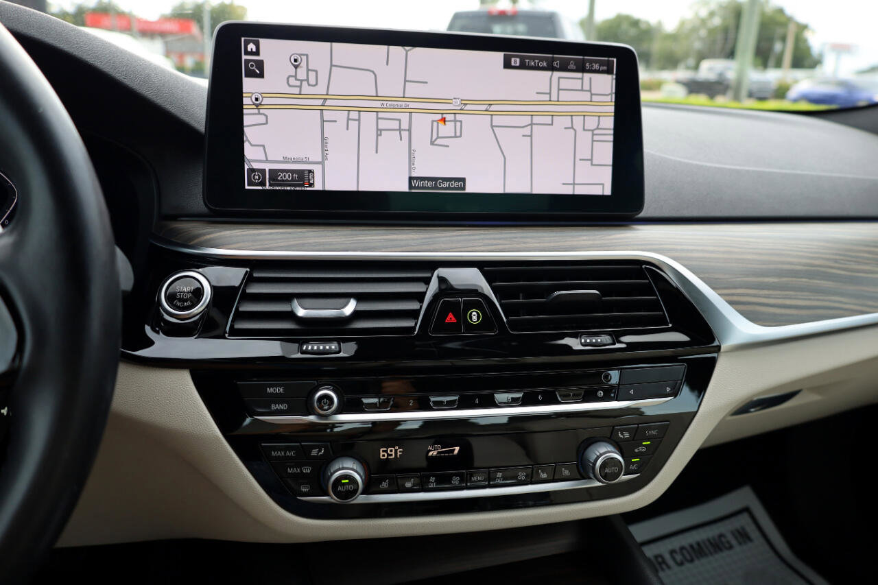 Used 2021 BMW 540i 540i Sedan w/ Luxury Seating Package image 8