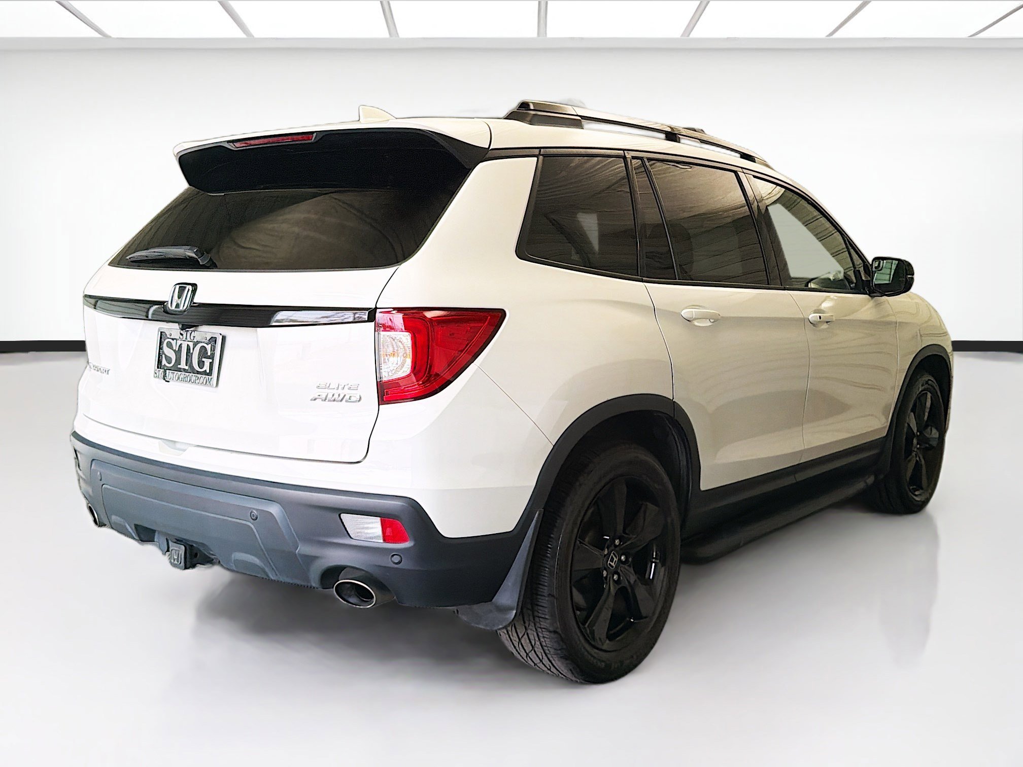 Used 2019 Honda Passport Elite image 4