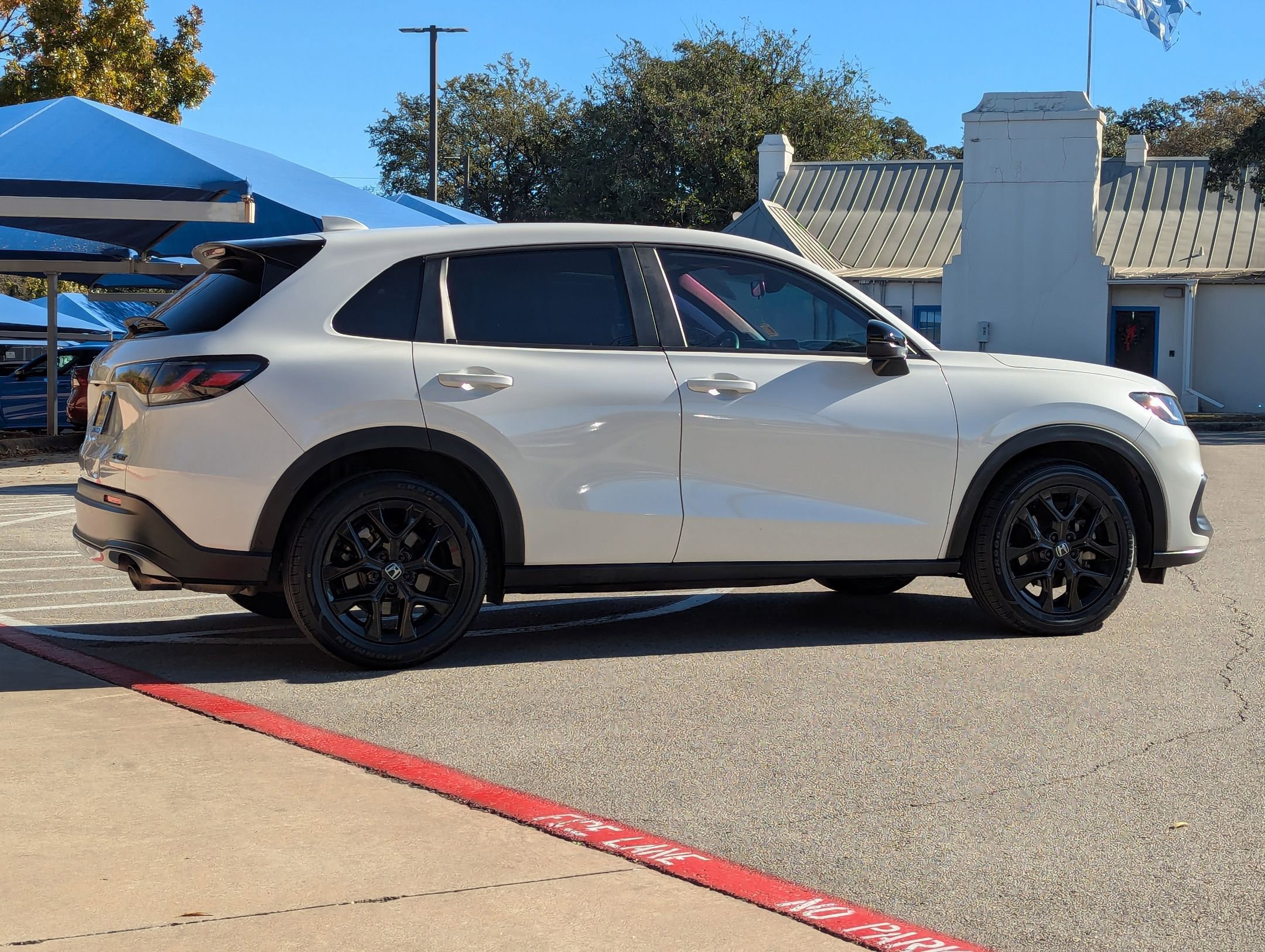 Certified 2023 Honda HR-V Sport image 4