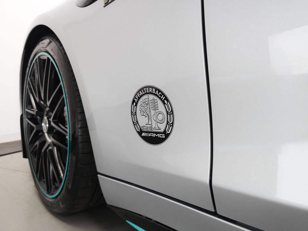 Used 2024 Mercedes-Benz SL 63 AMG 4MATIC image 37