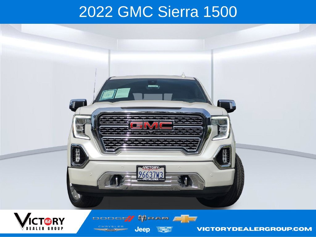 Used 2022 GMC Sierra 1500 Denali w/ Denali Reserve Package AWD/4WD image 2