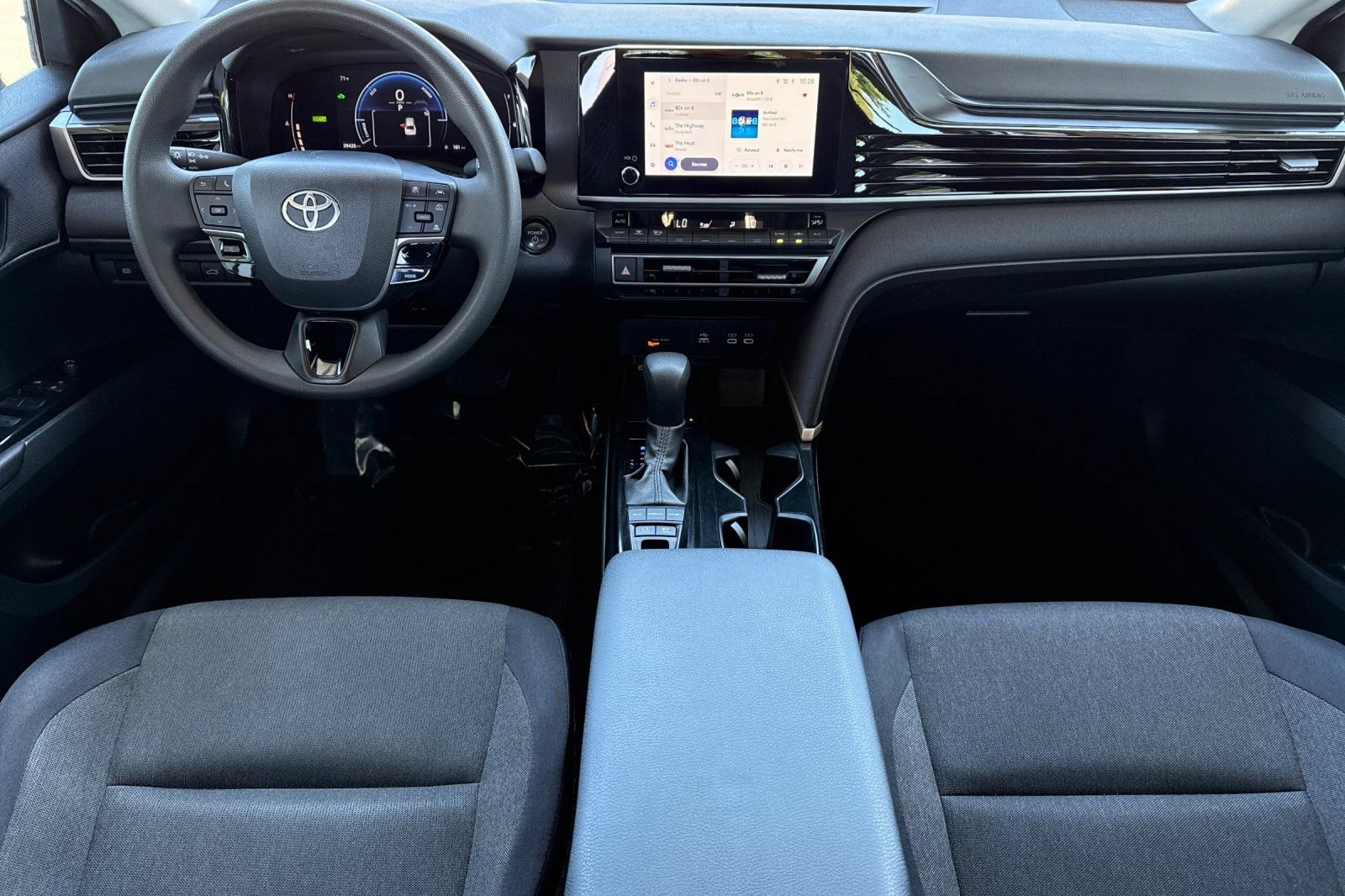 Used 2025 Toyota Camry LE FWD image 20