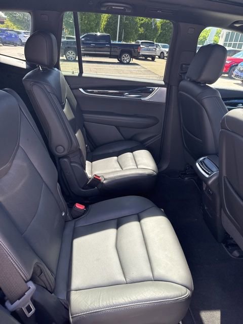 Used 2020 Cadillac XT6 Premium Luxury image 4