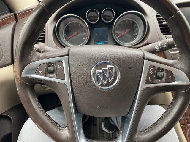 Used 2013 Buick Regal Premium image 20