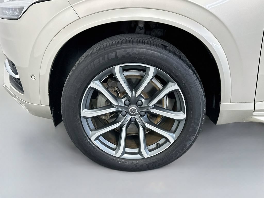 Used 2018 Volvo XC90 T6 Momentum w/ Convenience Package AWD/4WD image 33