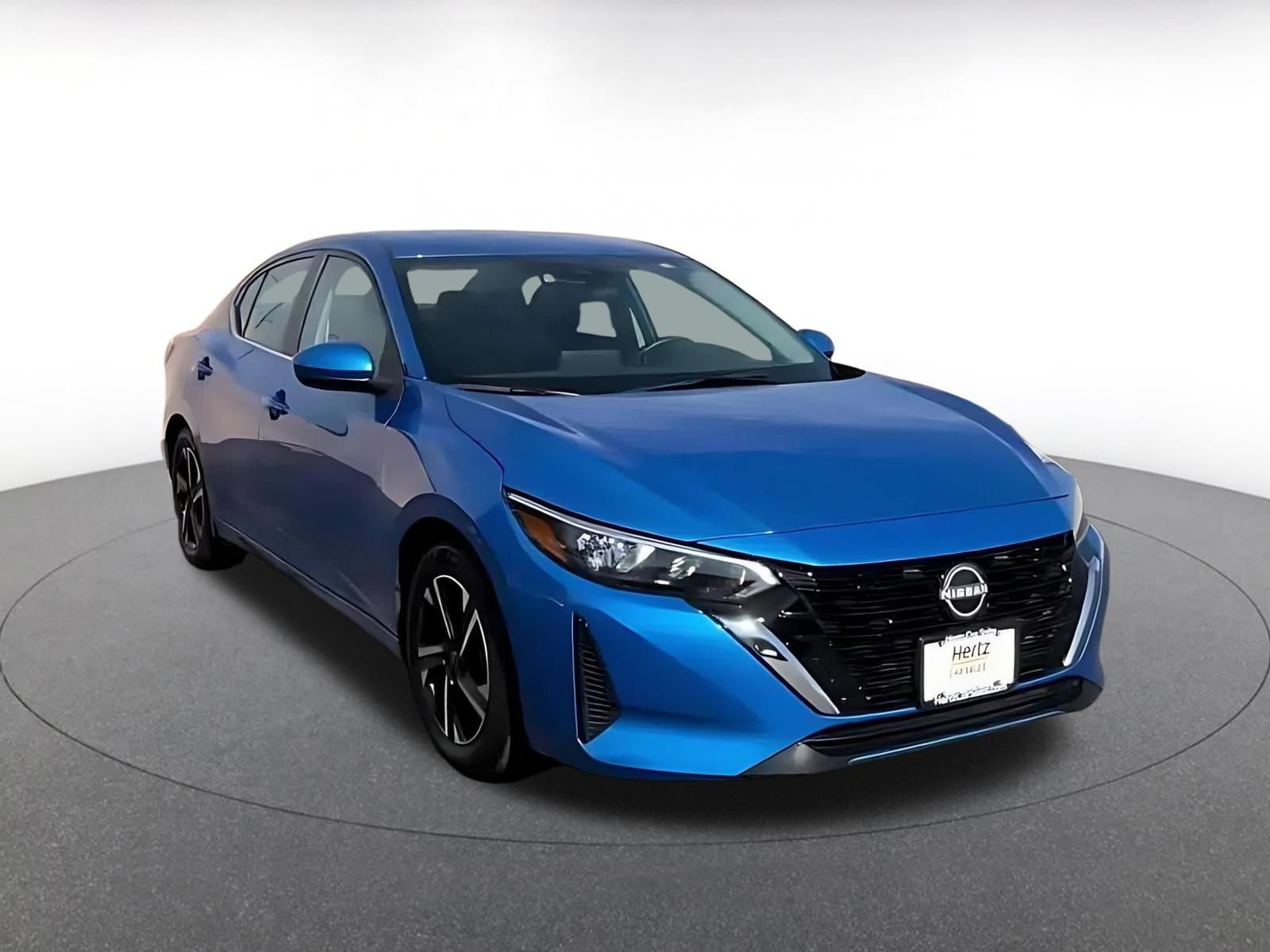 Used 2025 Nissan Sentra SV FWD image 3