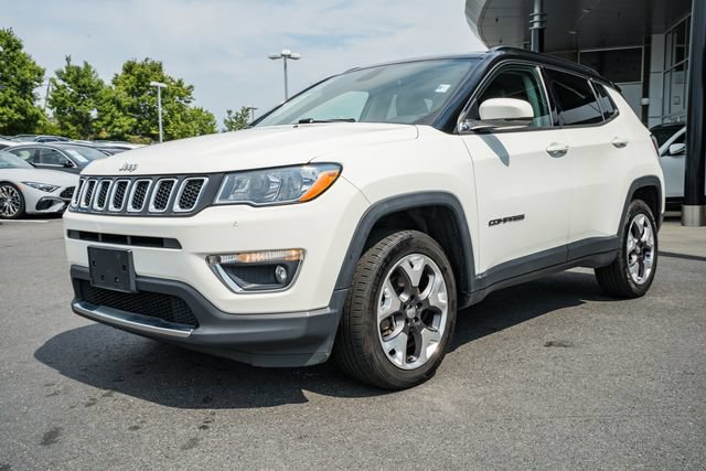 Used 2020 Jeep Compass Limited AWD/4WD image 3