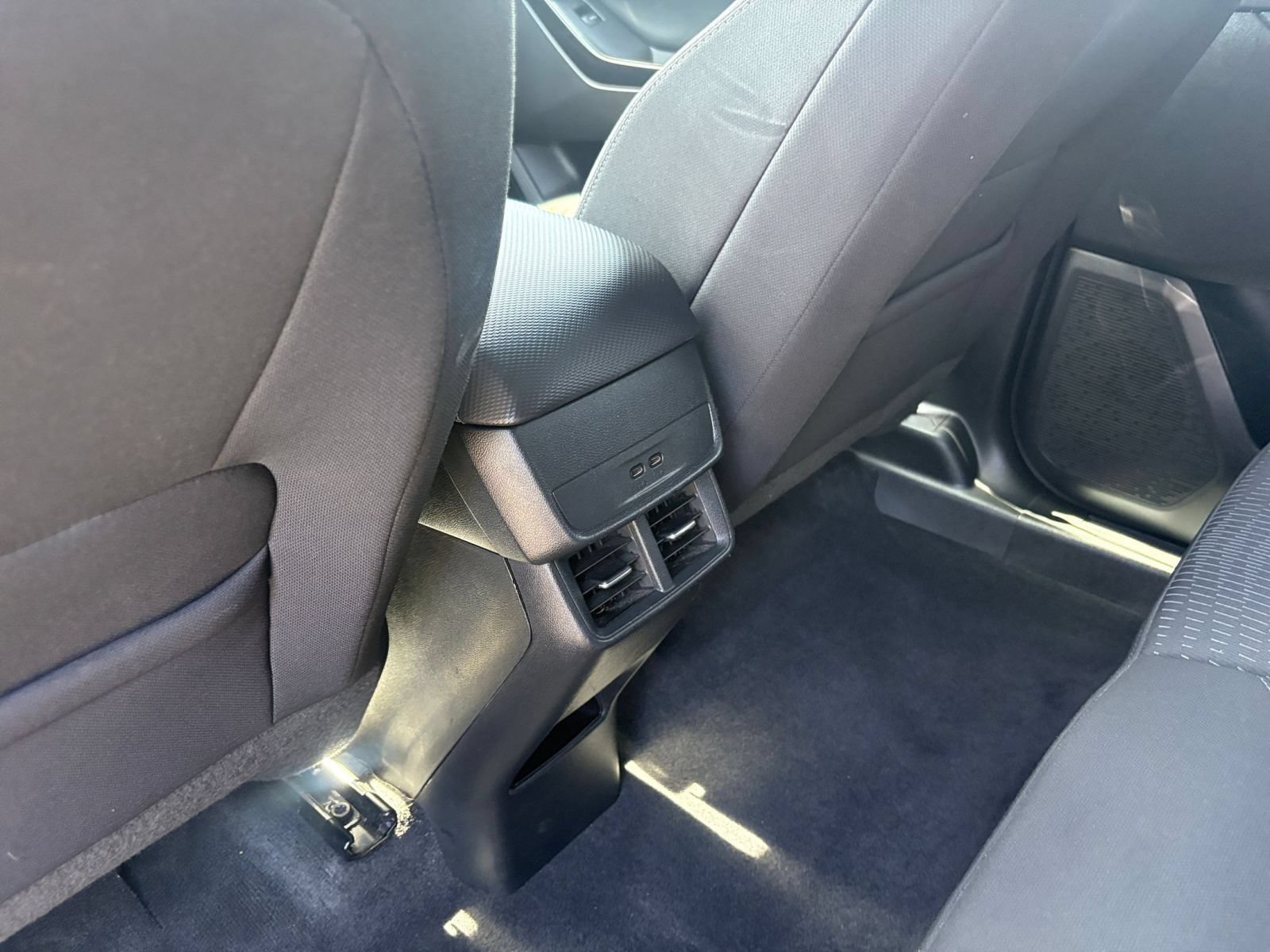 Used 2025 Chevrolet Equinox LT AWD/4WD image 22