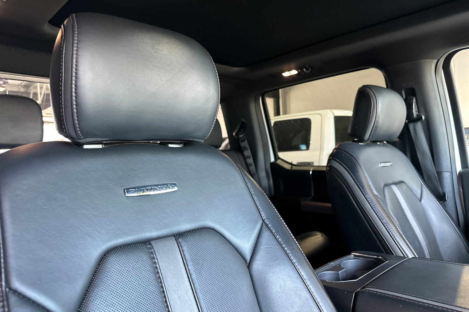 Used 2020 Ford F150 Platinum w/ Technology Package AWD/4WD image 17