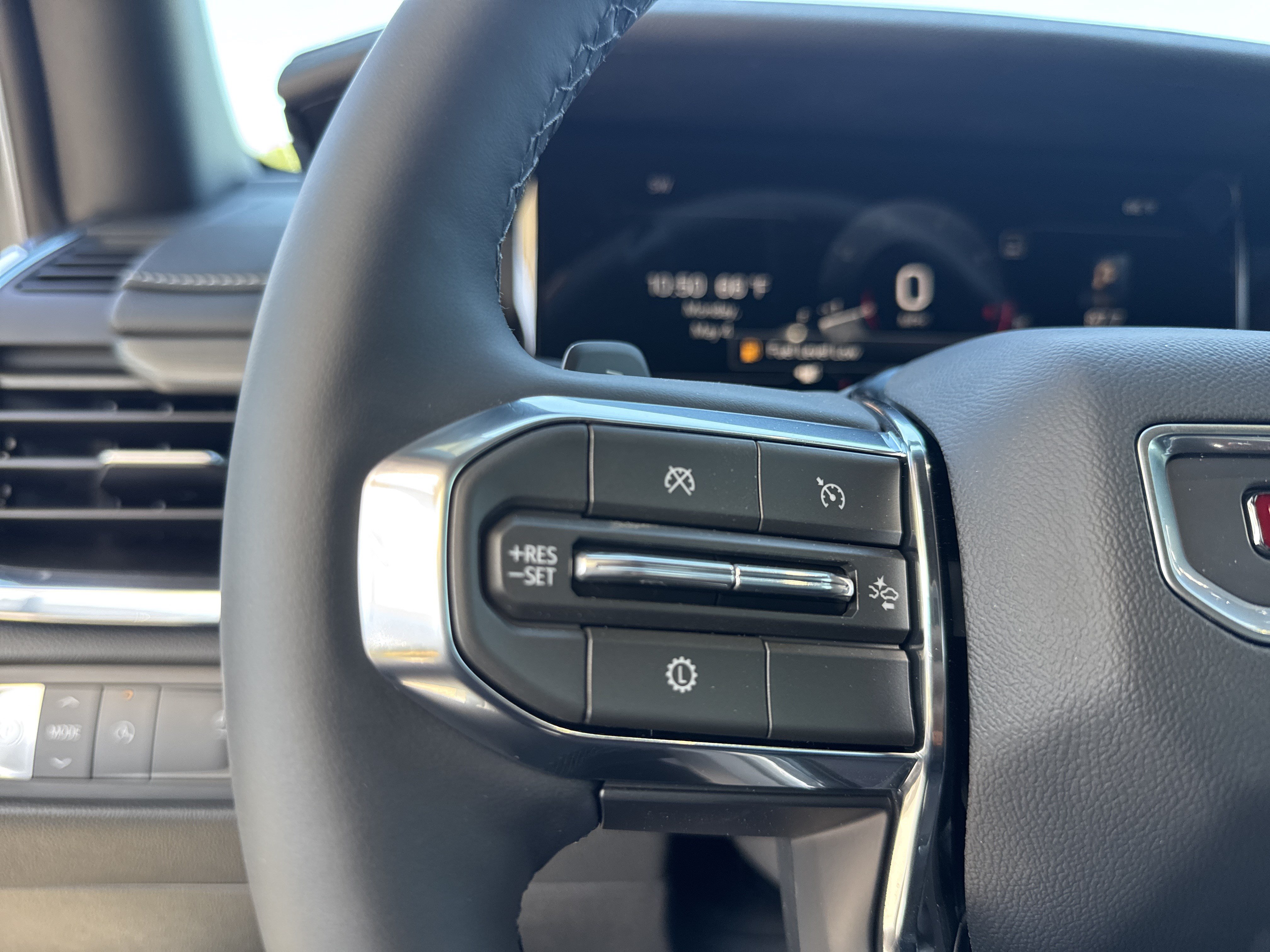 New 2026 GMC Acadia Elevation w/ Black Edition FWD image 21