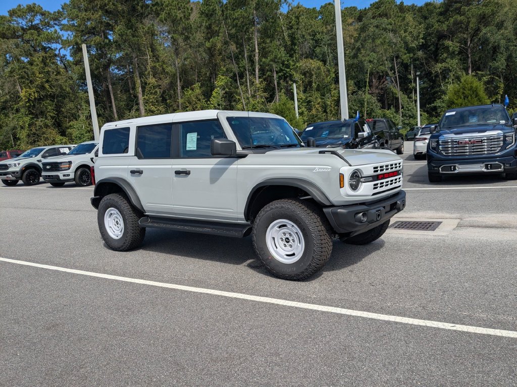 New 2026 Ford Bronco Heritage Edition AWD/4WD image 2