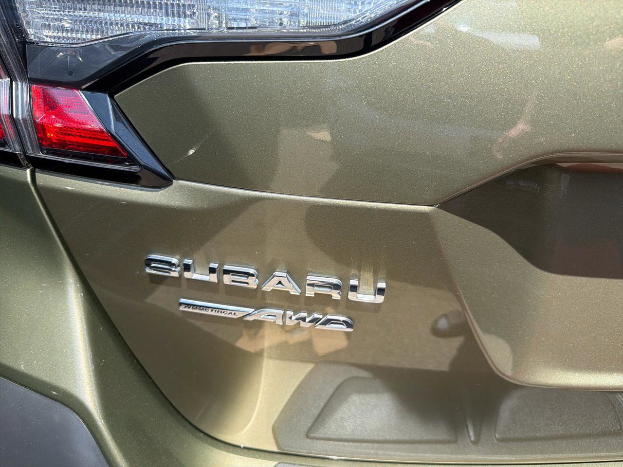 Used 2021 Subaru Outback Touring AWD/4WD image 9