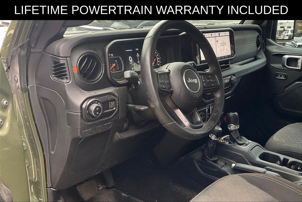 Used 2024 Jeep Gladiator Mojave w/ Technology Group AWD/4WD image 12