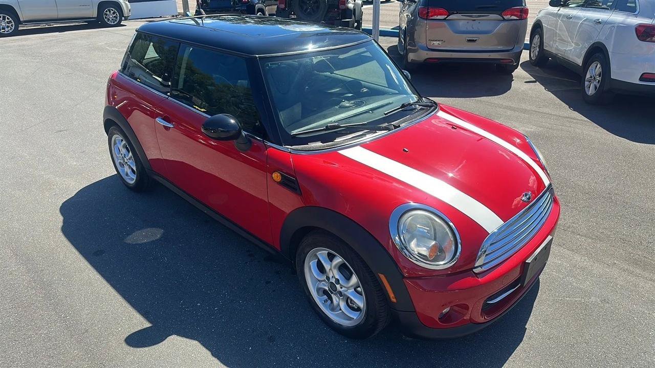 Used 2011 MINI Cooper Hardtop FWD image 16