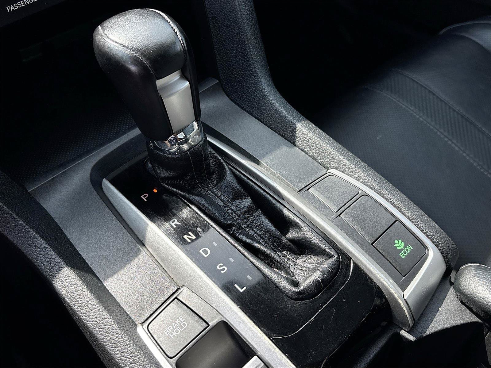 Used 2017 Honda Civic EX-L image 16