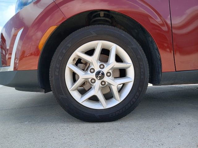 Used 2024 Kia Soul LX w/ Option Group 015 FWD image 5