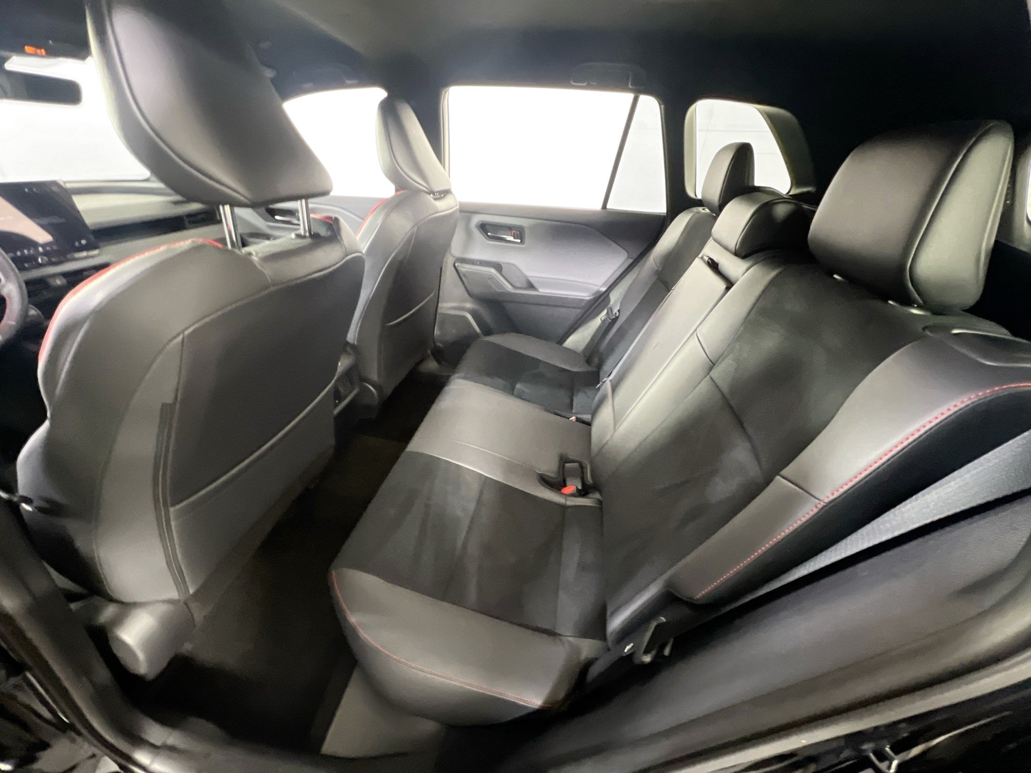 Used 2026 Toyota RAV4 AWD Plug-in Hybrid image 24