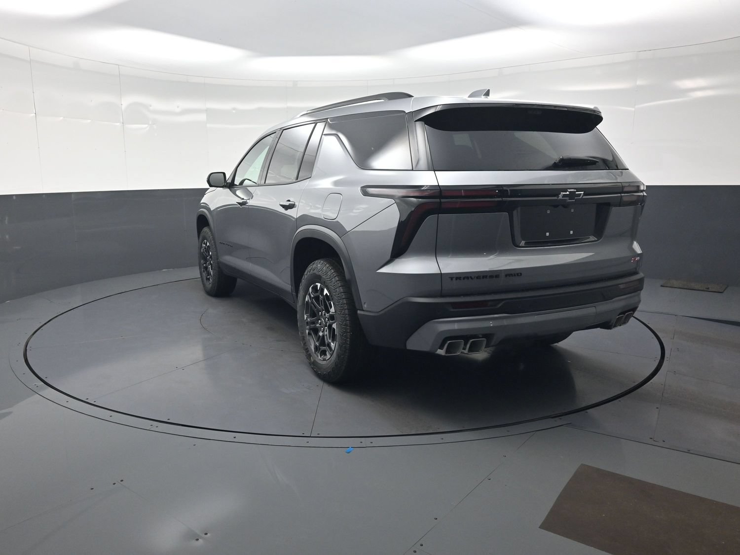 New 2027 Chevrolet Traverse Z71 w/ Enhanced Driving Package AWD/4WD image 5