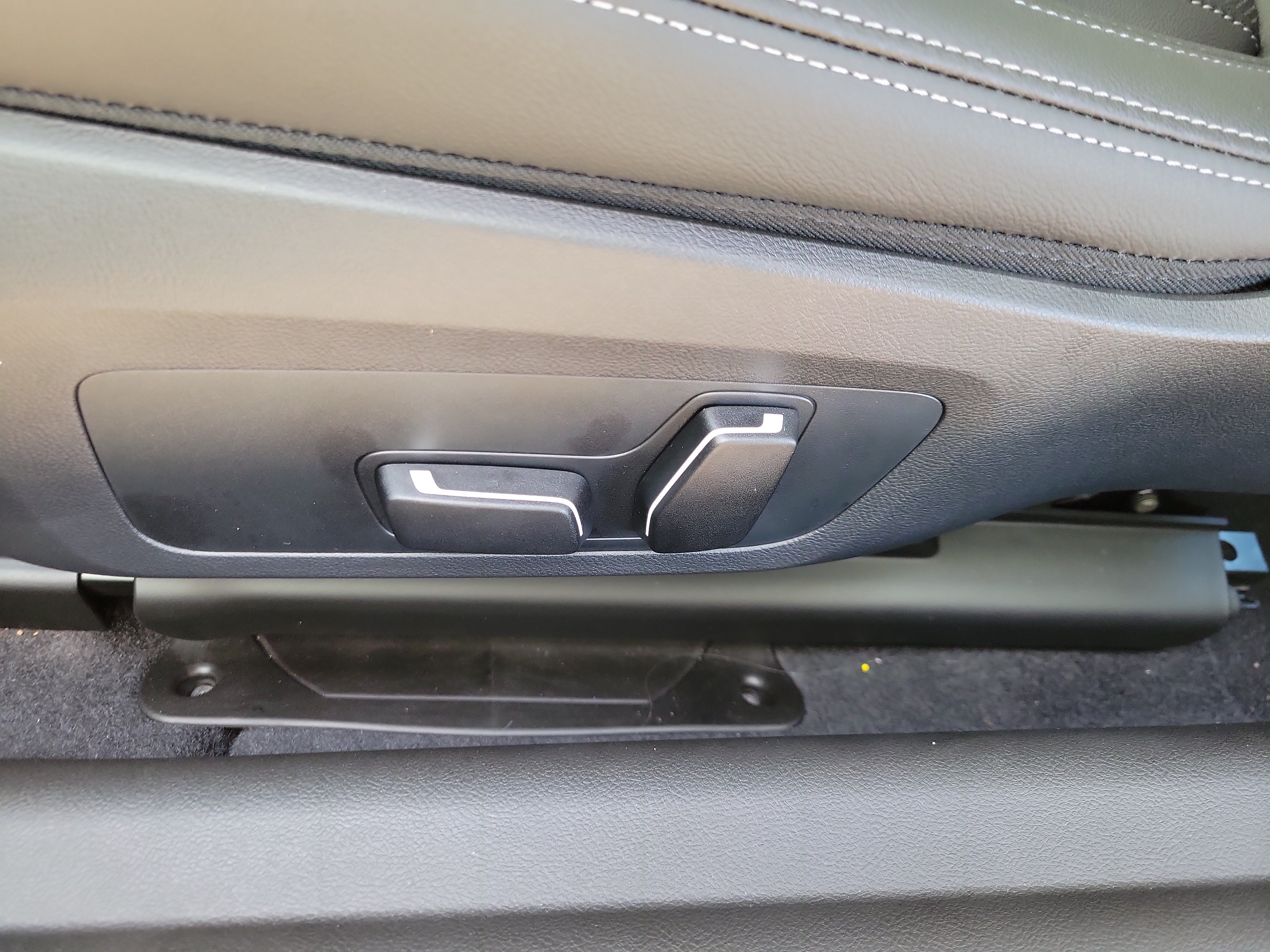 New 2026 BMW 230i Coupe w/ Convenience Package RWD image 14