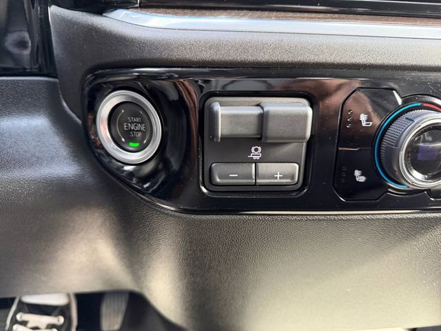 Used 2025 Chevrolet Silverado 1500 LT image 23