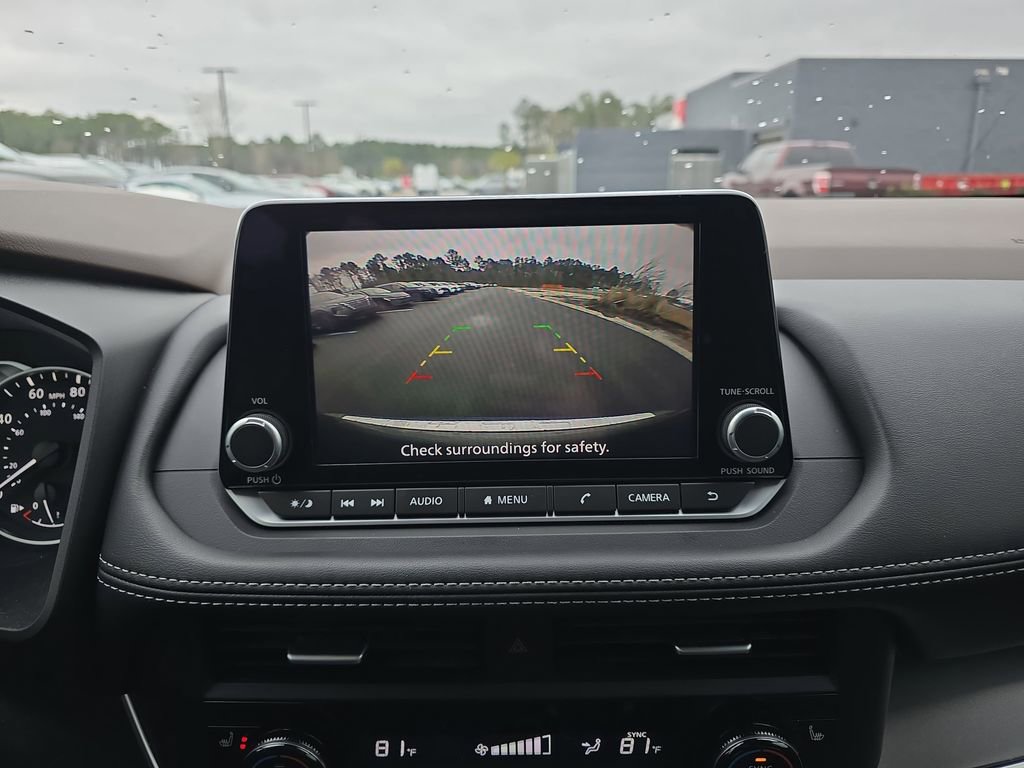 Used 2023 Nissan Rogue SV w/ SV Premium B Package image 26